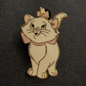 Disney Pin Aristocats Marie